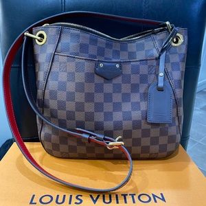 SOLD Louis Vuitton Southbank Besace Crossbody